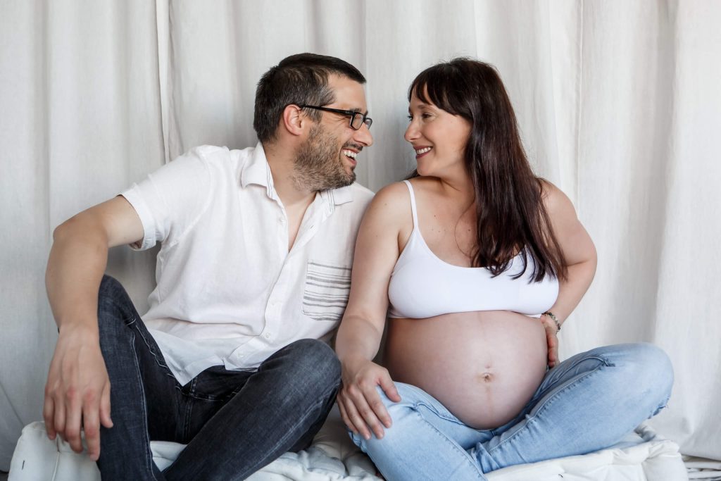 Sesión de embarazo en estudio oneka tirado argazkigintza de barakaldo